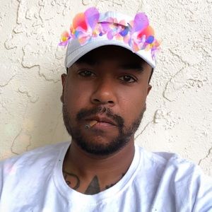 Meet your Posher, Luis